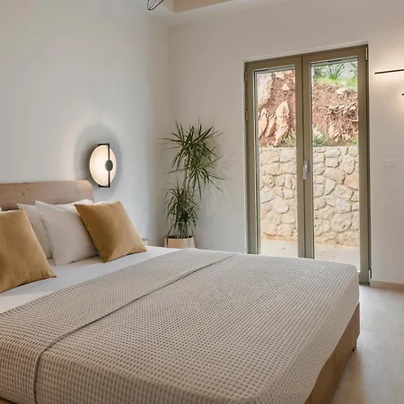 别墅 Templin Chaliotata