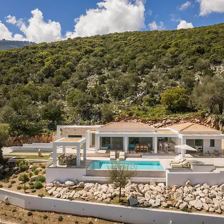 别墅 Templin Chaliotata