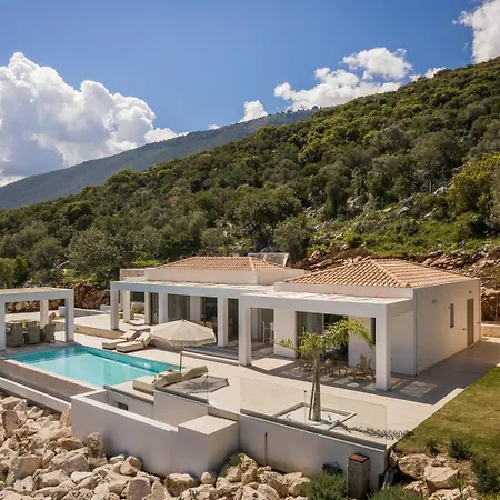 别墅 Templin Chaliotata