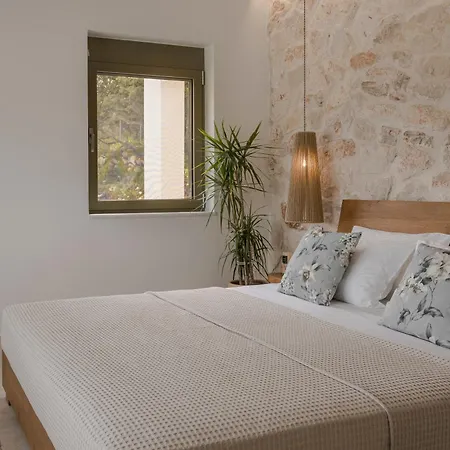 别墅 Templin Chaliotata